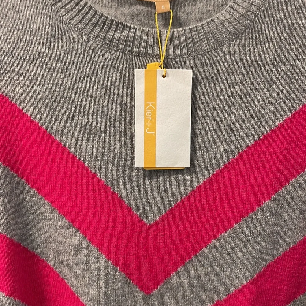 Cashmere sweater by Kier & J. Size Small. NWT. - Picture 3 of 8